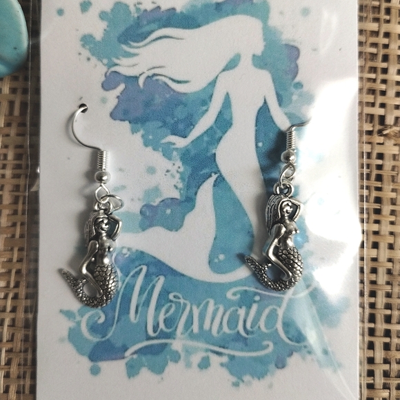 New Mermaid Earrings - Picture 7 of 7